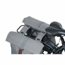Marque Sacoche Arrière De Vélo Basil® City - Gris Clair -VTT Soldes sacoche arriere velo double basil city gris clair 2832l fixation velcros sur porte bagage 1 5